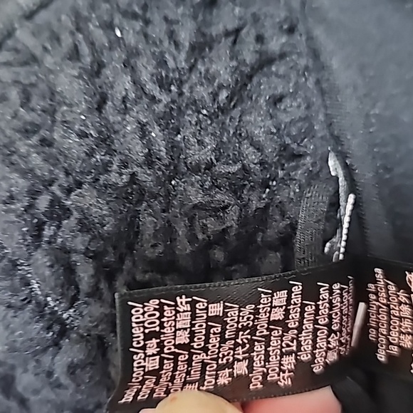 Victoria's Secret oversized XS plush sherpa black zipup Mobwife jacket - Picture 10 of 12